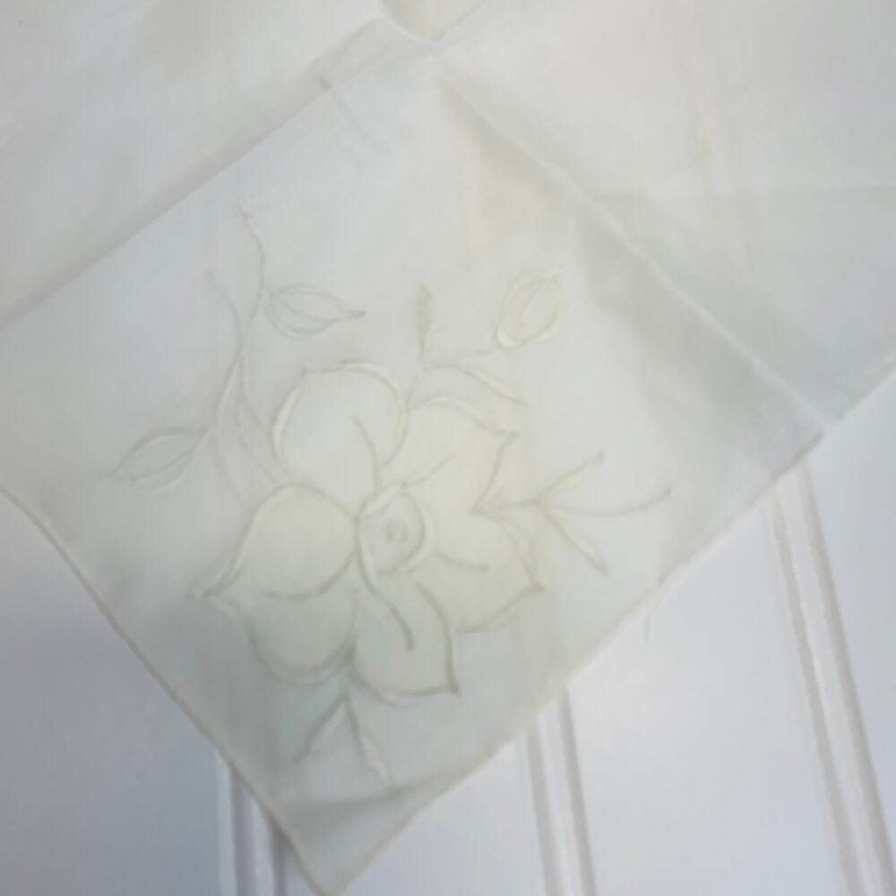 Hand made Antique Fine ? Linen Handkerchief Embroidered Applique Flower